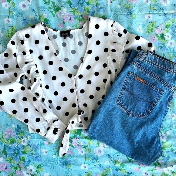 Polkadot long sleeve Blouse by Bardot - Picture 5 of 6